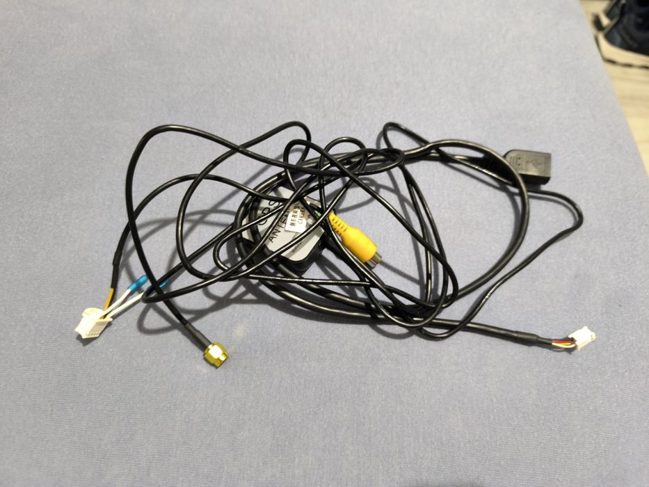 Автомагнитола Teyes на Весту б/у