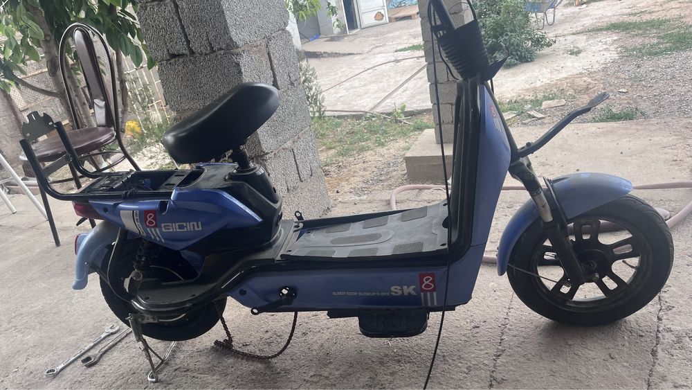 Электроскутер