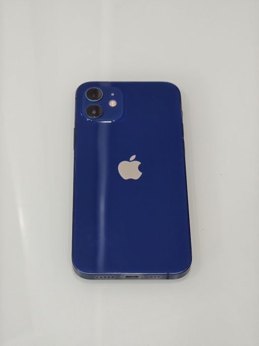 Продам iPhone 12 64 GB