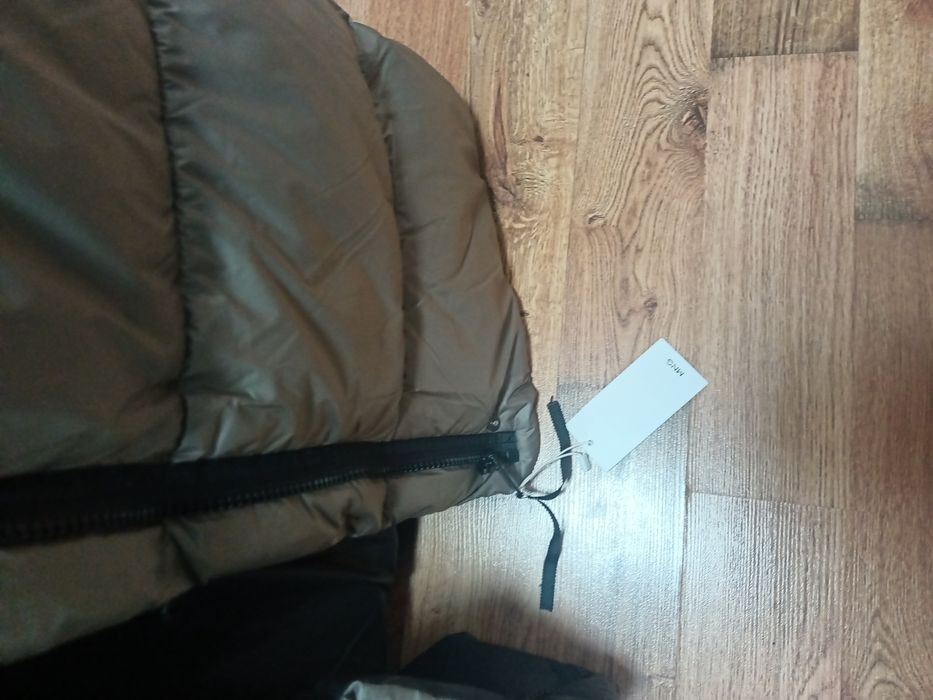 Продам безрукавку новую