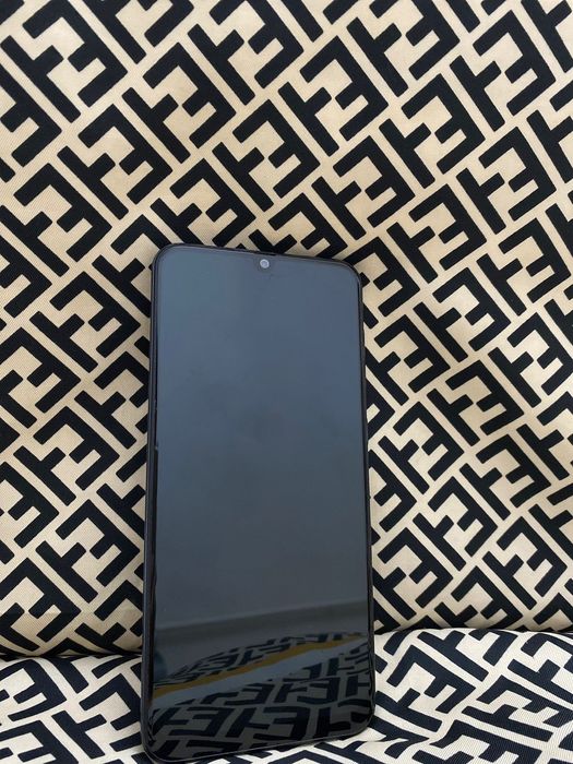 samsung A50 самсунг а50