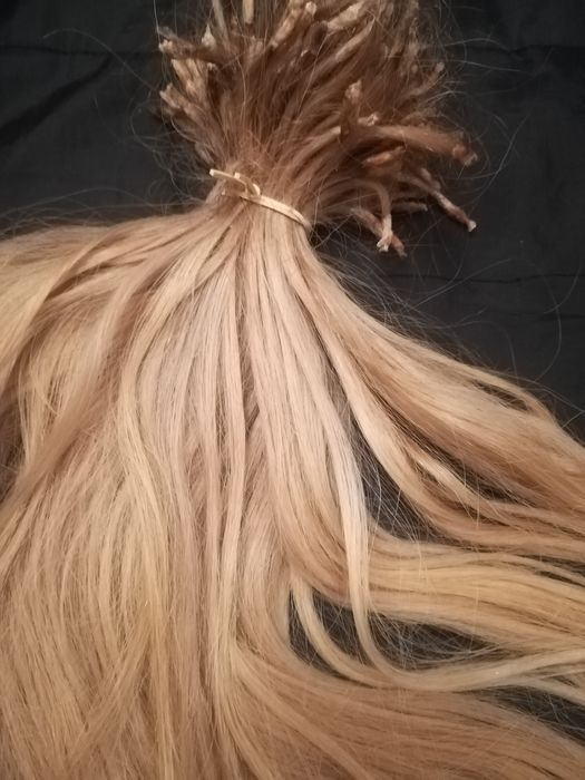 Екстеншъни за коса