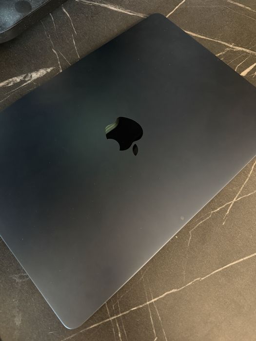 macbook air 13 m2 second hand si noi de vanzare • Anunturi • OLX.ro