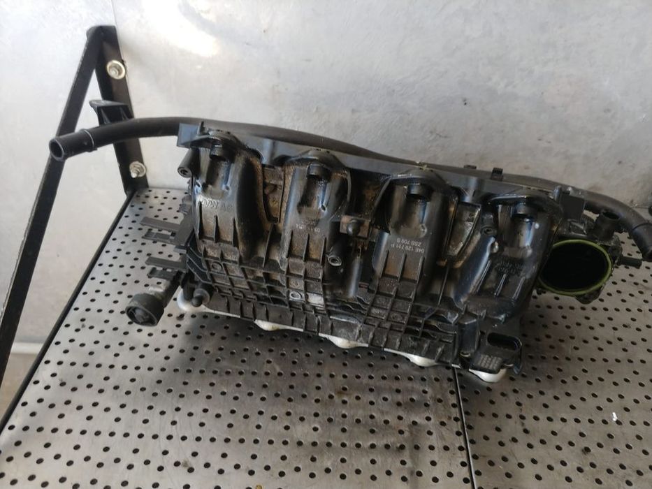 galerie admisie 1.4tsi cpw audi a3 8v vw golf 7 04e129711p