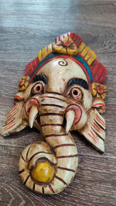 Декоративная маска Ганеша