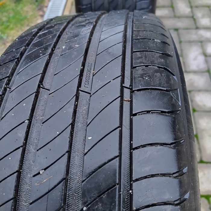 Vand 4 anvelope vara 225/55/R18