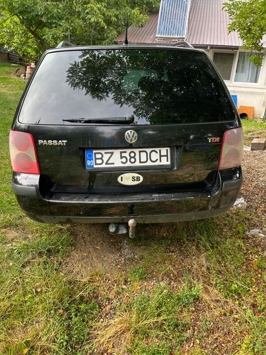 Vând wolksvagen passat b5