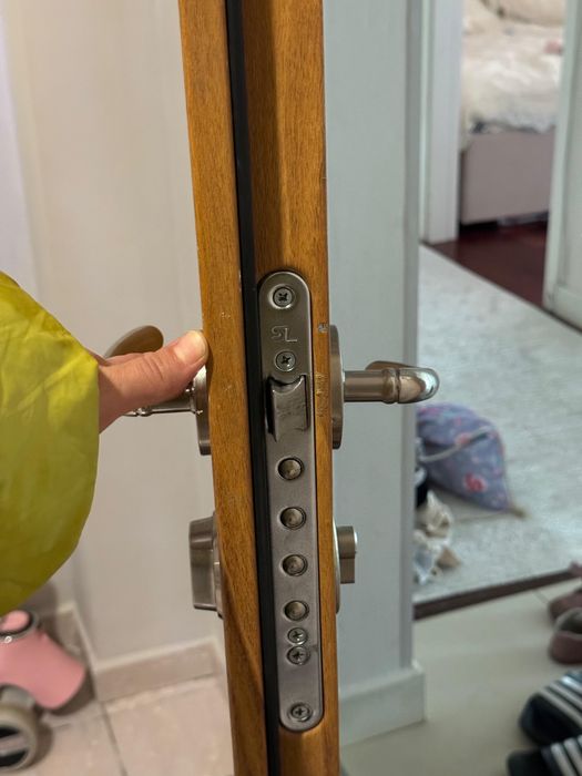 Кочественный двер