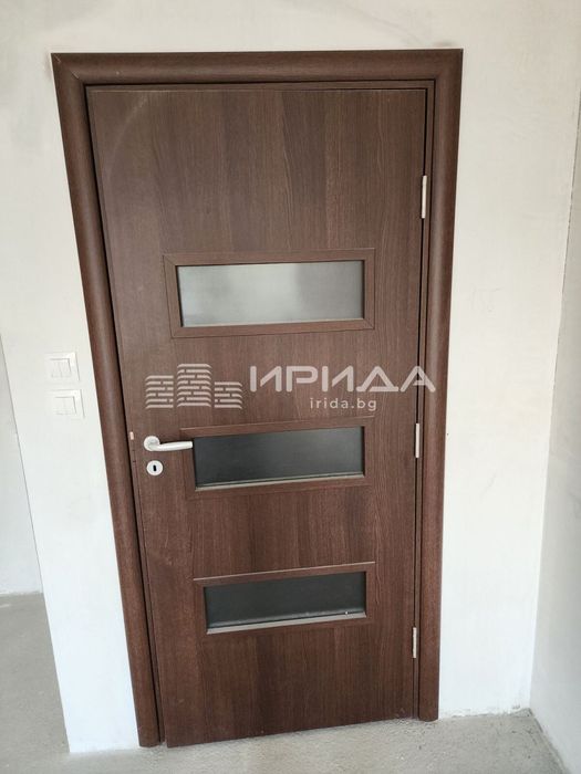 Голям двустаен апартамент до ул. Опълченска