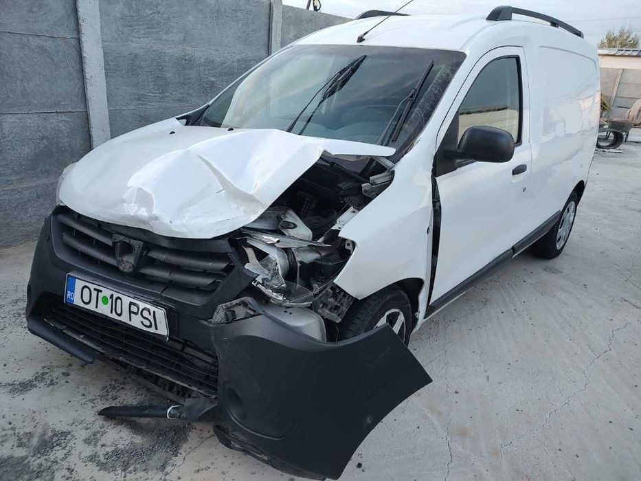 Dezmembrez Dacia Dokker 1.5 dCi K9K-C6 90 Cai Cutie Viteze JR5341