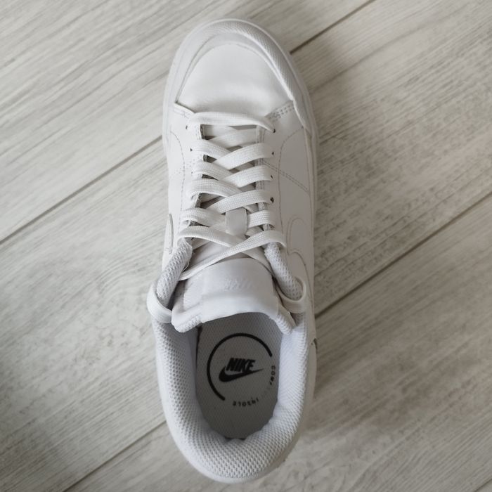 Кецове/обувки wmns Nike court legacy lift