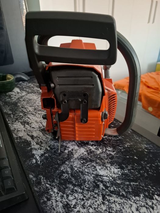 Моторен трион Хускварна модел 268