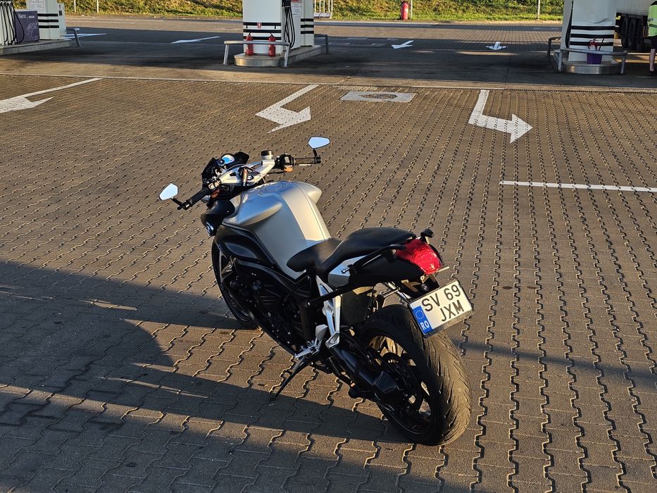 BMW K1200R HyperNaked