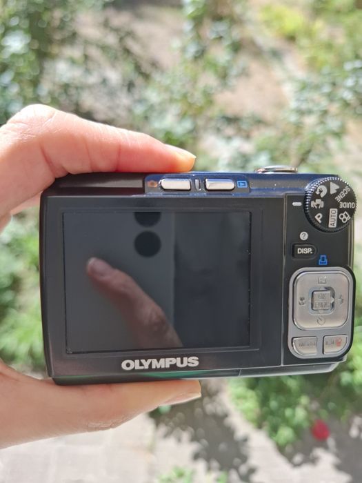 Компактен дигитален фотоапарат OLIMPUS FE-310