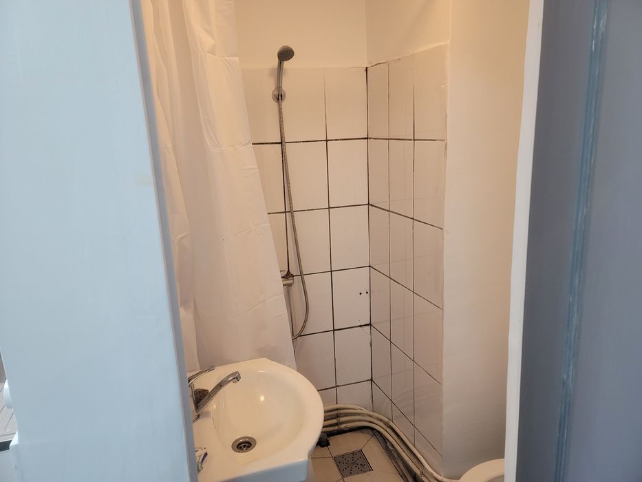 Vand Hala in Deva , ultracentral