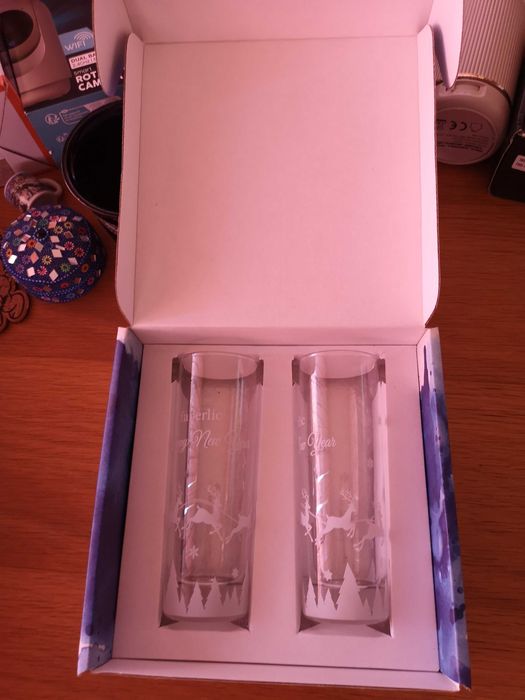 Коледна декорация - Доставка до СПИДИ АВТОМАТ 2,14€