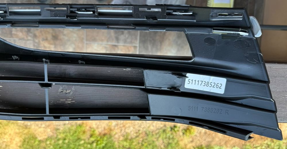 Grila inferioara bara fata BMW G30 SE 2016