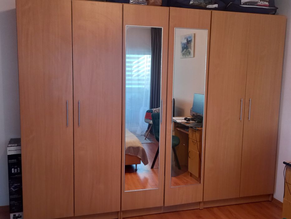 Dulap , dressing 2.7 m( 3 corpuri de 90)