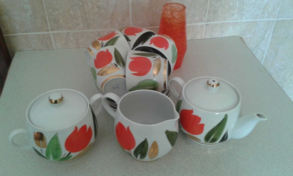 продам сервизы ссср звоните