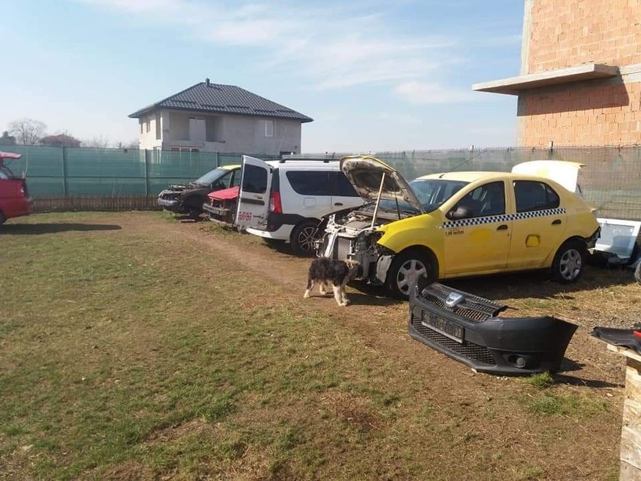 Dezmembrări dacia Logan