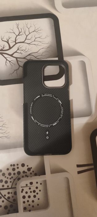 Чехлы на Apple Iphone