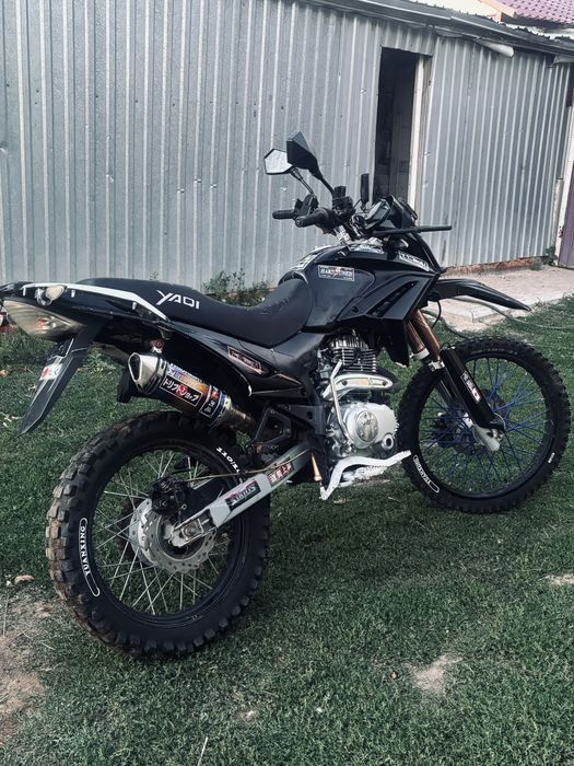 Продам тур эндуро yaqi 250-4