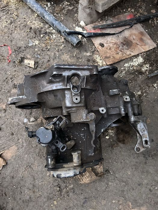 Продам запчасти пассат б3