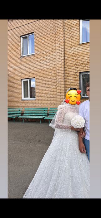 Свадебный платье