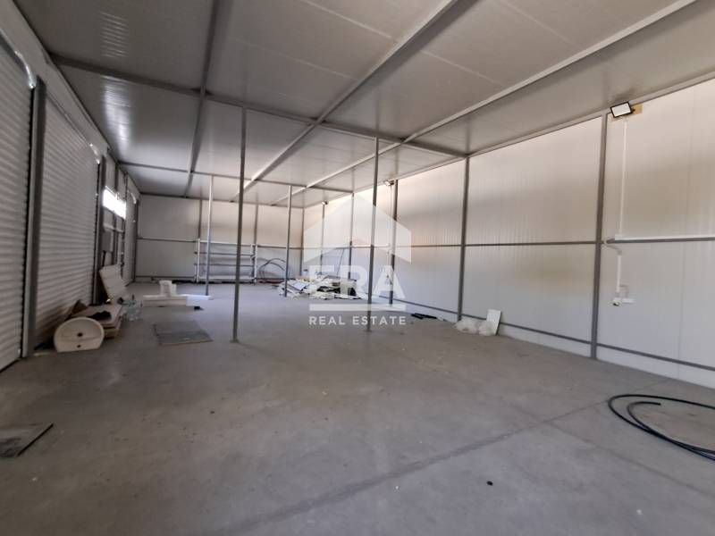 Дава се под наем Промишлена сграда в Варна, Трошево - 220 кв.м за 2000 € - Снимка #4