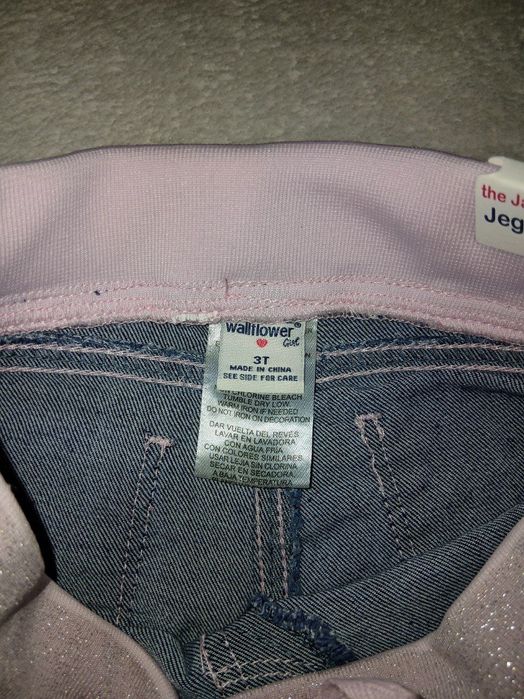 Из США, детские джинсы на девочку от бренда "Wallflower"
