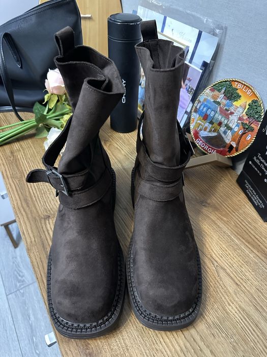 Продам осенне-весенние ботинки