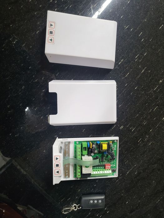 Centrala automatizare usa garaj tip rulou