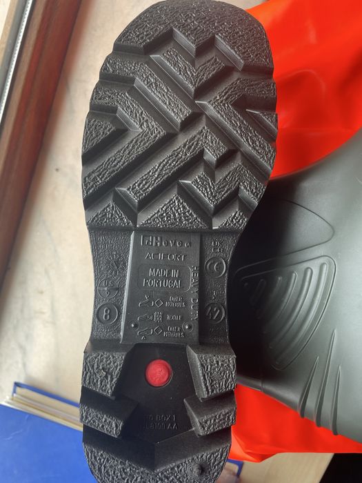 Combinezon pentru pescuit