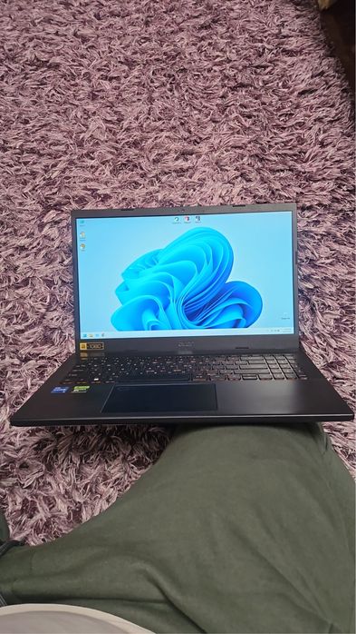 Laptop Gaming Acer Aspire 7 i5-12450H | RTX 3050 | 16GB RAM
