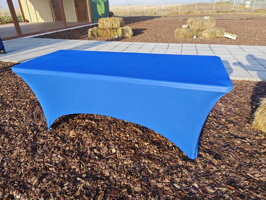 Коктейлни кетъринг маси под наем
Височина 110см
Диаметър на плота 80