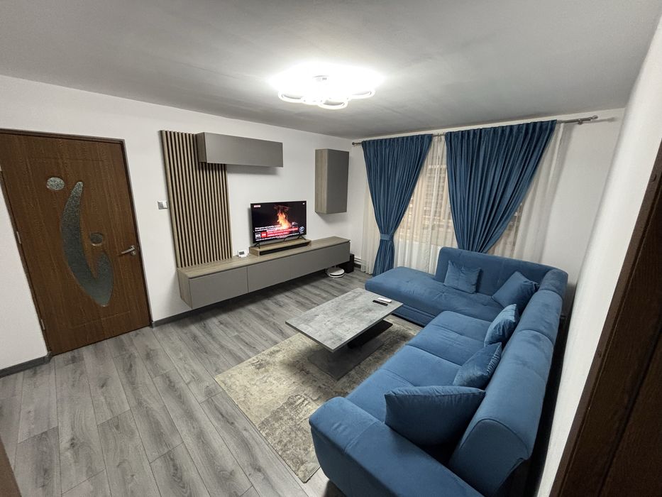 Apartament 2 camere Rovine - renovat, mobilat/utilat, centrala, 50mp