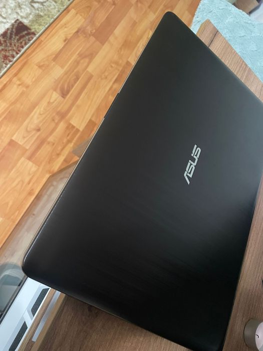 Laptop asus cu geforce 920