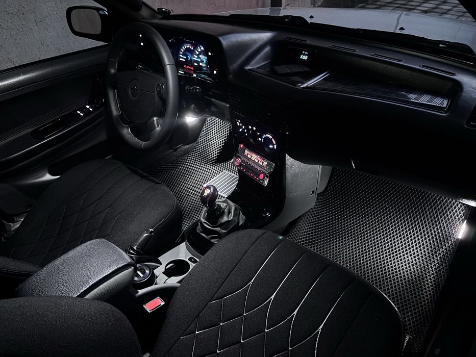 Nexia DOHC люкс 2003г 264000км