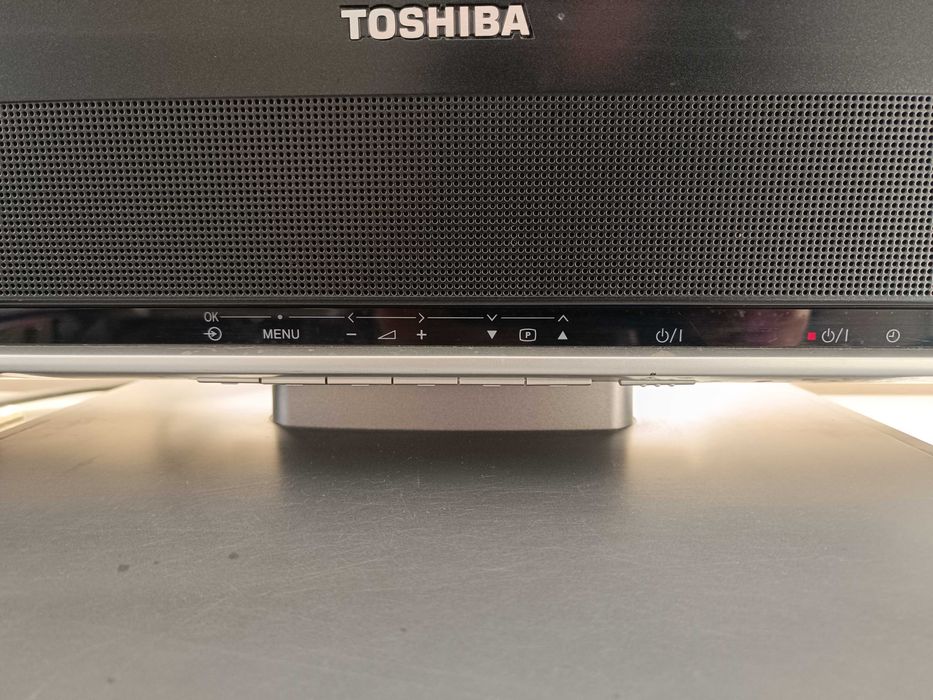 Телевизор Toshiba 32wl66z  32"