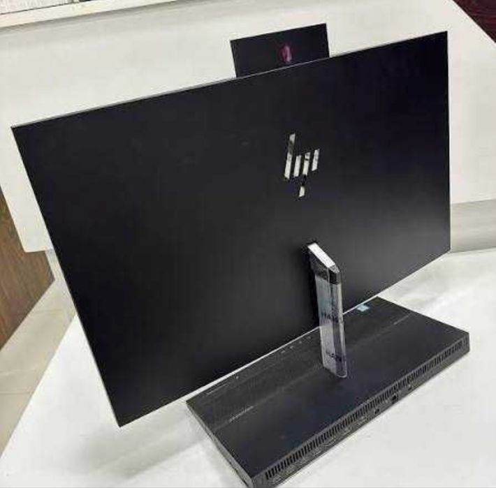 Моноблок HP EliteOne (27" 4K IPS / Core i7 / 16 ГБ / NVMe 1 ТБ)