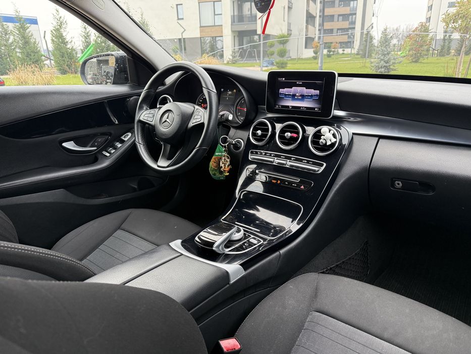 Mercedes C-Class 2015 C180d 7 G-Tronic