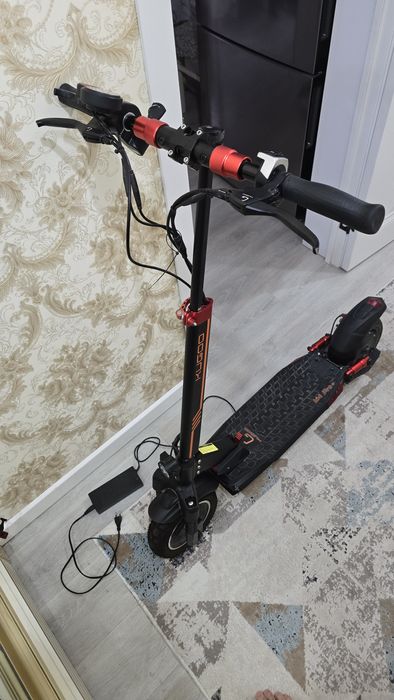 Продам самокат Kugoo M4 Pro+