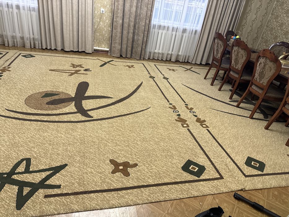 Продам два ковер