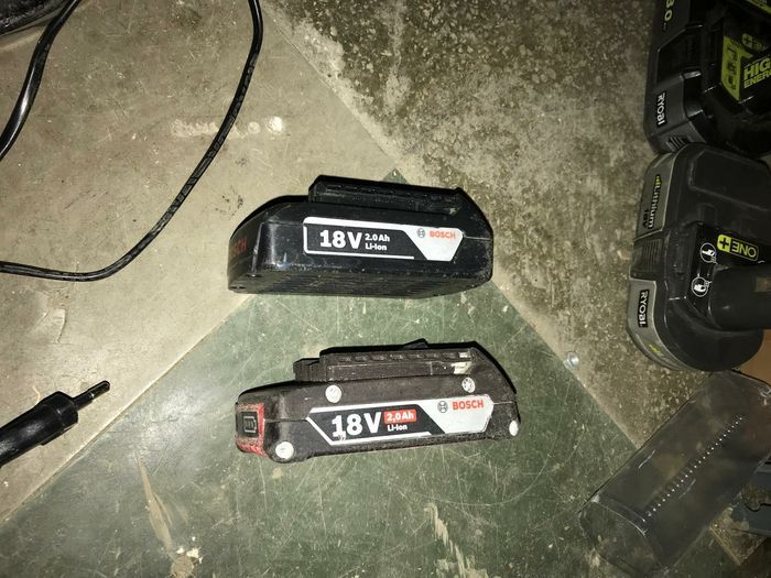 Baterie Bosch 18v 2A
