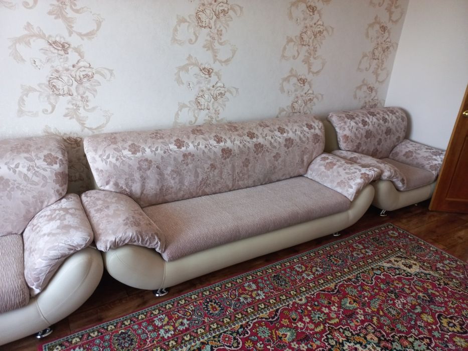 Продам мягкий уголок