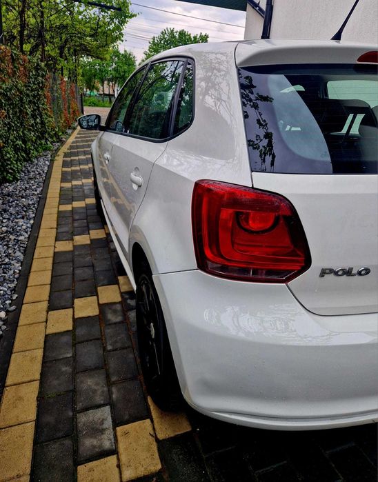VOLKSWAGEN Polo 2013 — imagine 2