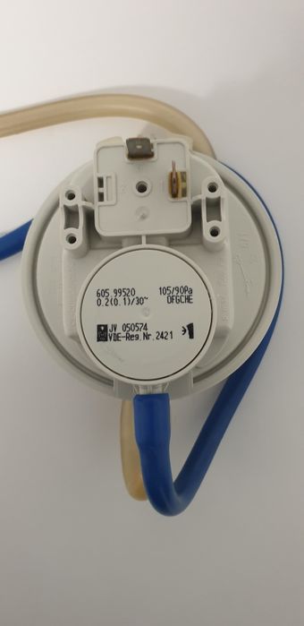 Presostat  aer Centrala Vaillant conventionale 24 -28 kw an 2000-2008