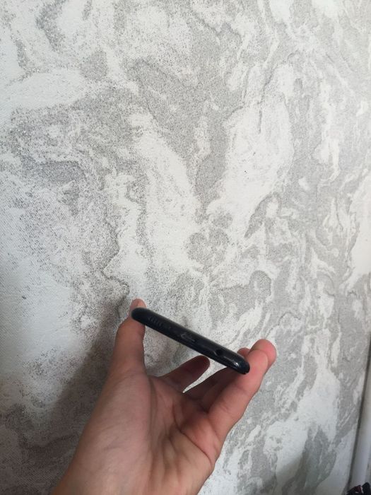 Samsung galaxy M21 birinchi qo'l