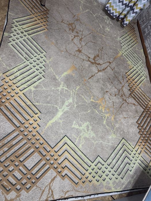 Продам ковер 2*3