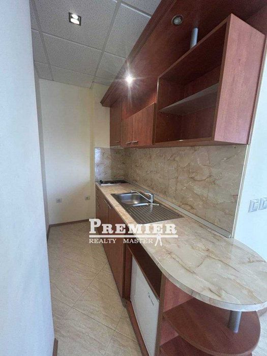 Продава се Двустаен апартамент в к.к. Слънчев бряг - 78 кв.м за 879 €/кв.м - Снимка #3